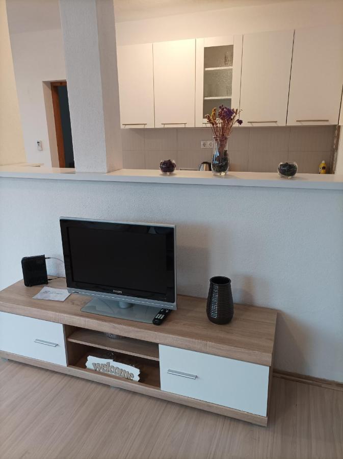 Dina Apartman Jablanicko Jezero Konjic Exterior foto